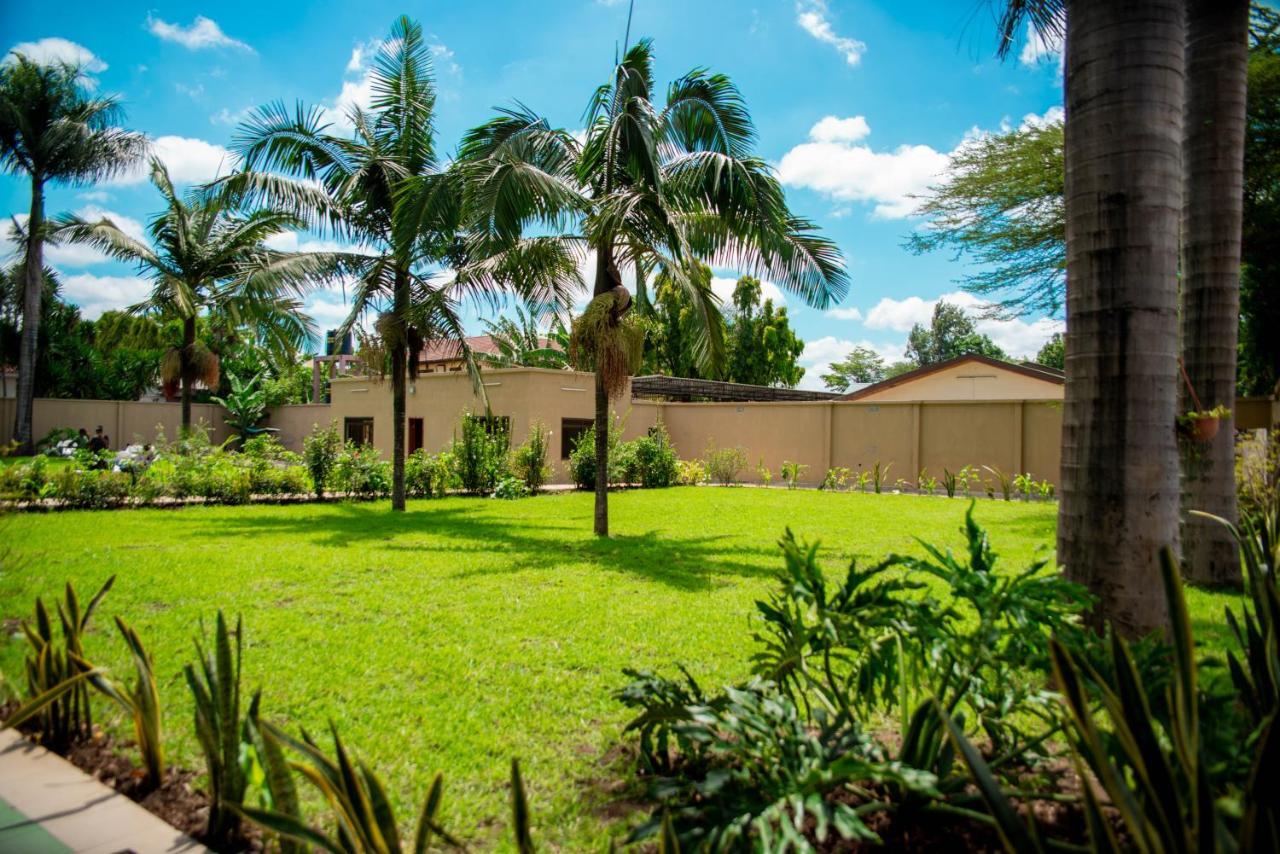 Lush Garden Hotel Arusha Exterior foto