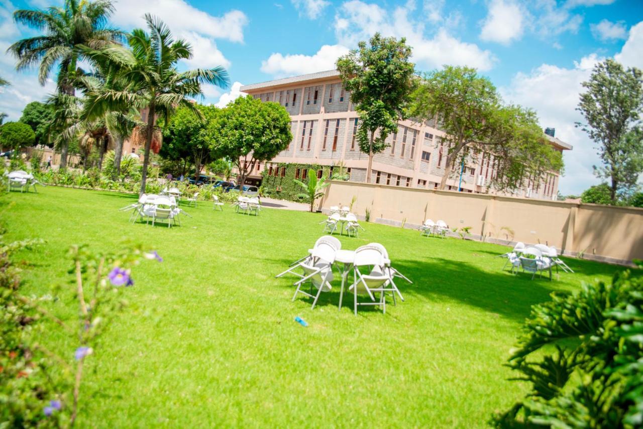 Lush Garden Hotel Arusha Exterior foto